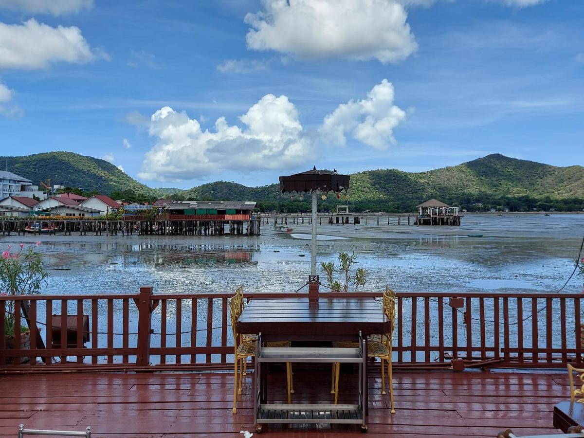 Hotel Ruan Talay Bangsaray Chonburi Exteriér fotografie